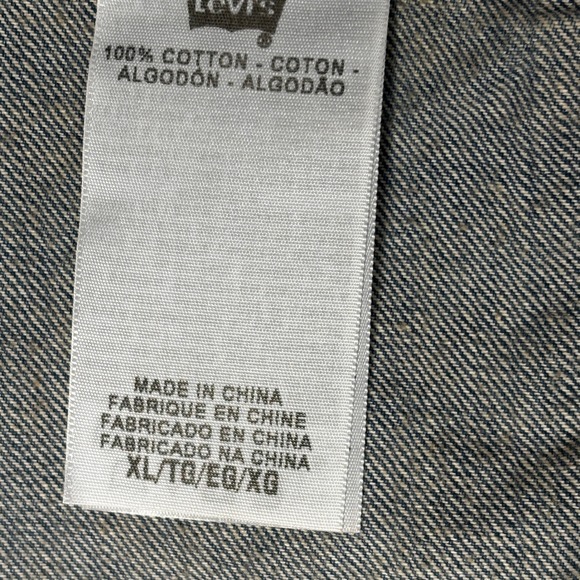 Levi Strauss & Co. Men's XL Light Wash Denim Trucker Jacket XL 100% Cotton Blue - Picture 6 of 8